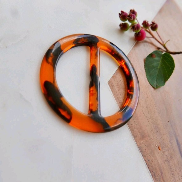 Пряжка пластиковая для пояса