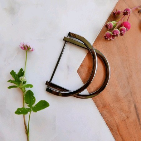 Пряжка полукольцо металлическое для декорирования одежды