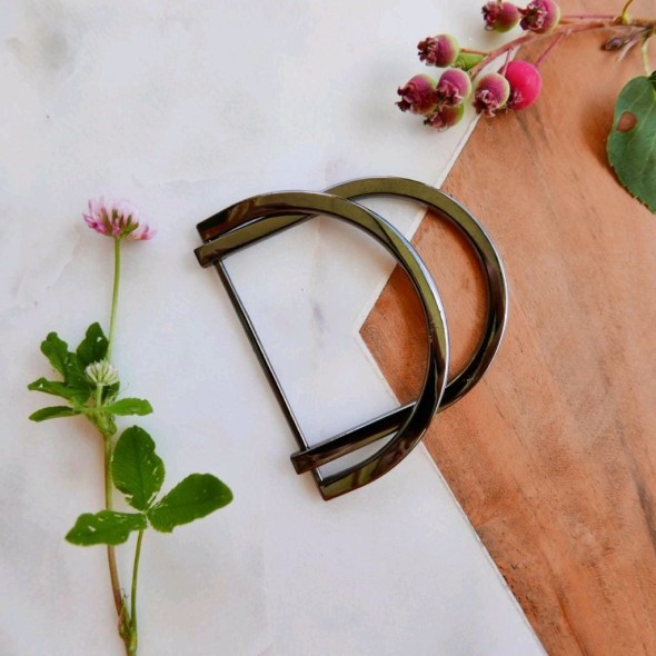 Пряжка полукольцо металлическое для декорирования одежды