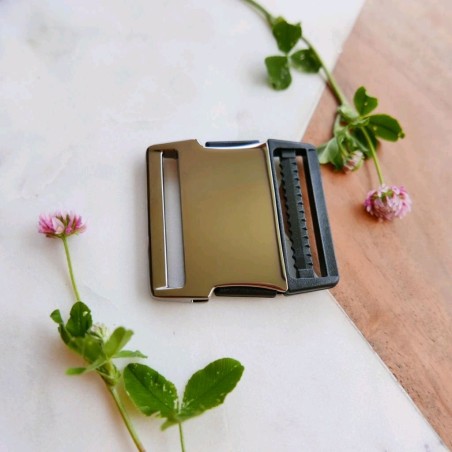 Пряжка комбинированная для одежды и сумок