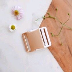 Пряжка для пояса комбинированная