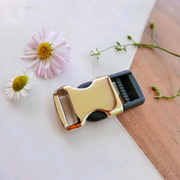 Пряжка разъемная для пояса