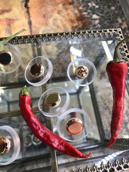 Пуговицы прозрачные пластик с металлом 2