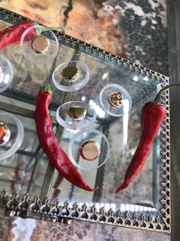 Пуговицы прозрачные пластик с металлом