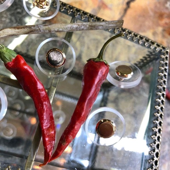 Пуговицы прозрачные пластик с металлом