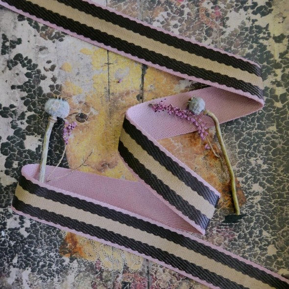 Тесьма сумочная плотная полосатая