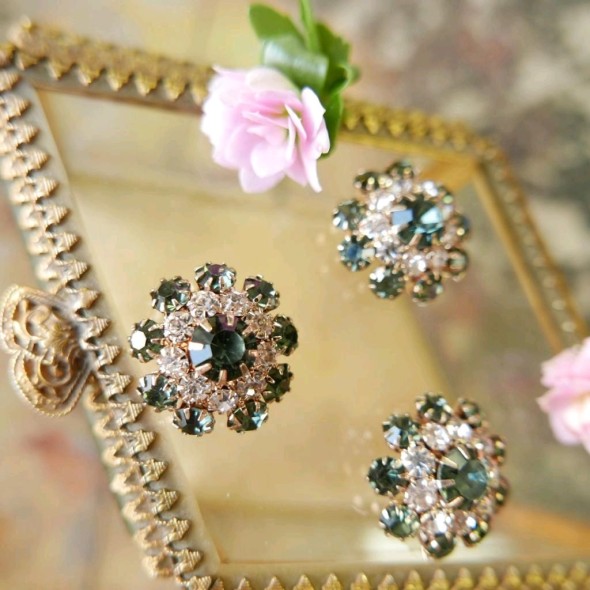 Пуговицы металлические со стразами