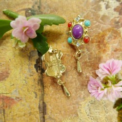 Декоративная булавка для одежды