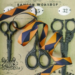 Репсовая лента для декорирования одежды