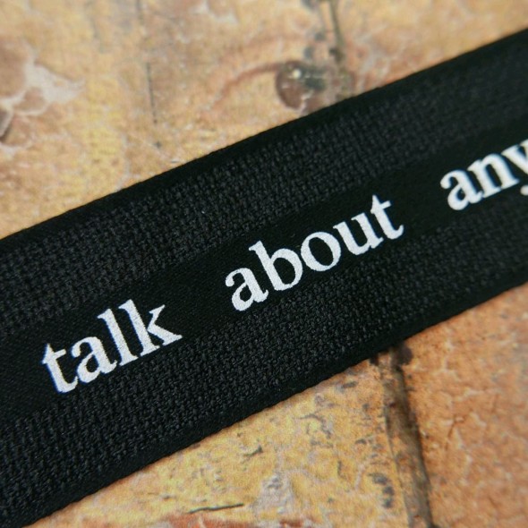 Материалы: Лента полупрозрачная с текстом