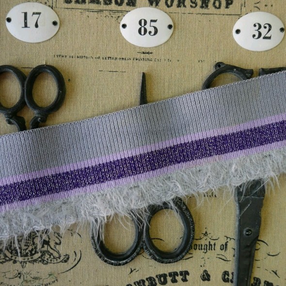 Подвязы трикотажные с пушистым краем для плотных тканей