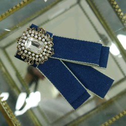 Брошь-бант из плотной репсовой ленты с контрастной каймой