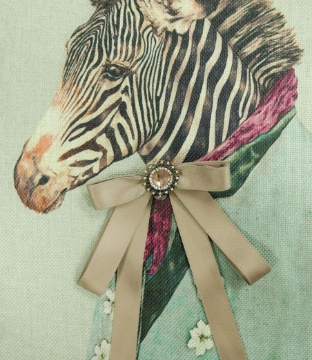 Брошь-бант из репсовой ленты с декором