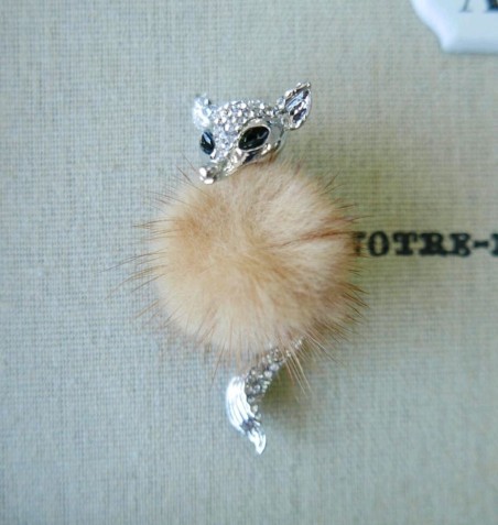 Брошь лисёнок металлическая с мехом норки