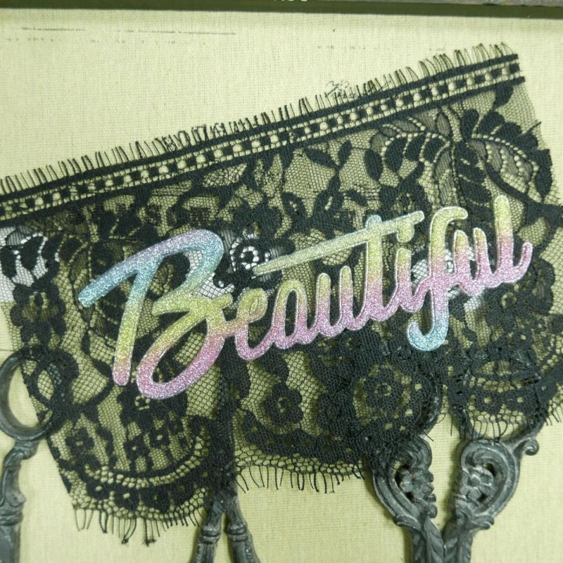 Кружевная нашивка