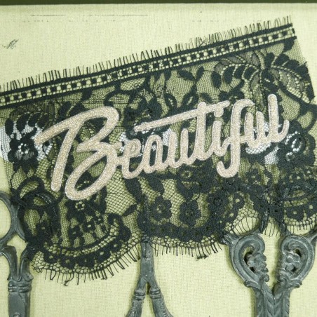 Кружевная нашивка