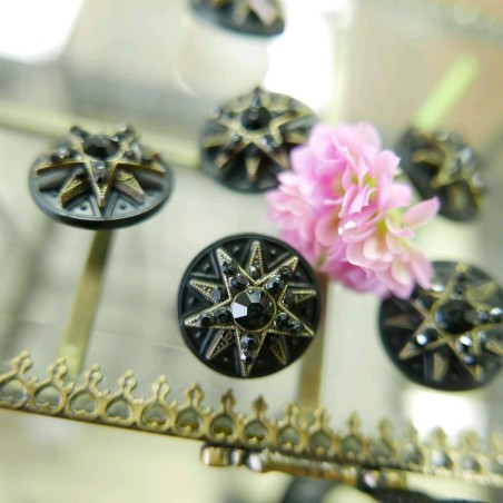 Пуговицы металлические с бронзовой звездой и чёрными стразами