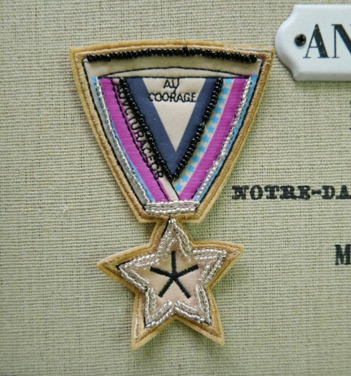 Нашивки с бисером