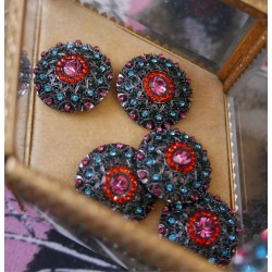 Пуговицы металлические со стразами