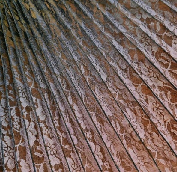 Кружевное гофрированное полотно для юбки