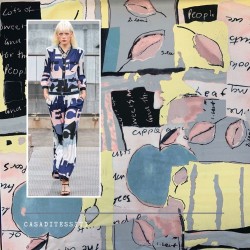 Ткань креп с оригинальным принтом