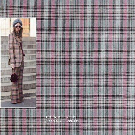 Ткань костюмная в клетку с шерстью в составе