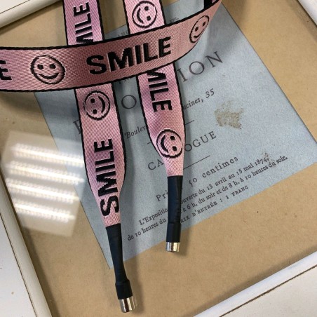 Шнурок декоративный из репсовой жаккардовые розовой ленты с текстом