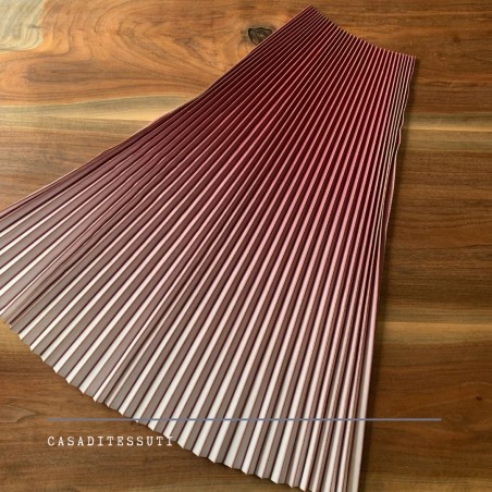 Гофрированные детали для юбки  Розового цвета с эффектом деграде и золотистыми рёбрами