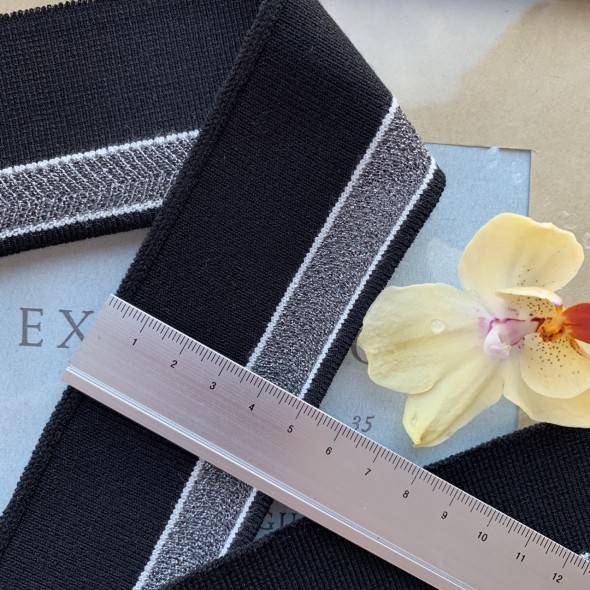 Трикотажные подвязы чёрного цвета с ажурной серебристой и белыми полосками