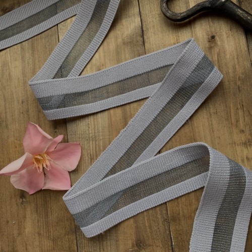 Трикотажные подвязы прозрачные,спокойного серого оттенка