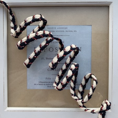 Плетёная тесьма в классическом стиле