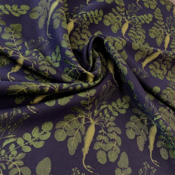 Жаккард темно синий с зелеными  репками