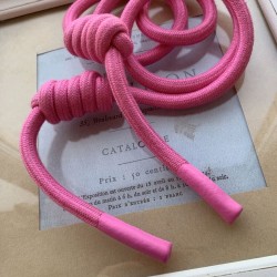 Шнурки объемные с декоративными узлами и прорезиненными наконечниками