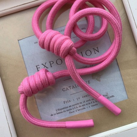 Шнурки объемные с декоративными узлами и прорезиненными наконечниками