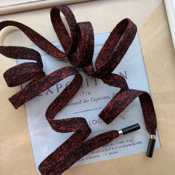 Шнурок трикотажный тёмно-красный с люрексом