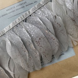 Перья натуральные на атласной основе