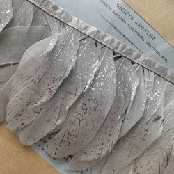 Перья натуральные на атласной основе