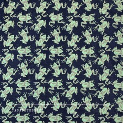 Жаккард с серо-зелеными лягушками на темно-синем фоне