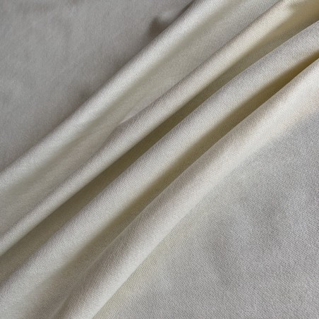 Футер молочный,с желтоватым оттенком шампань и блестящей нитью в тон