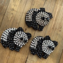 Нашивка панда из страз на основе из чёрного фетра