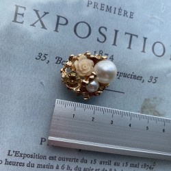 Пришивной элемент декора на металлической основе