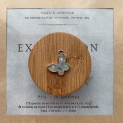 Подвеска бабочка из металла и пластика