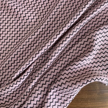 Твид розовый с чёрной трикотажной лентой зги-заг