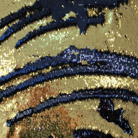 Ткань пайетки на атласе