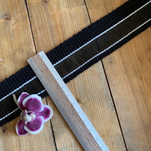 Чёрные трикотажные подвязы с белыми полосками и широкой прозрачной полосой