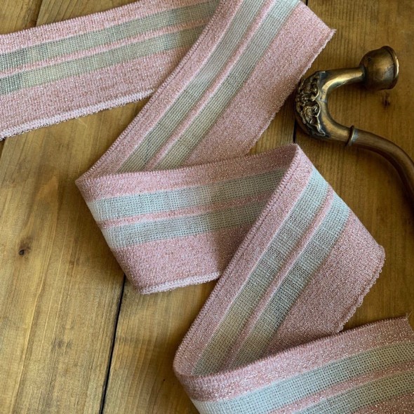 Трикотажные подвязы вискозные, нежно-розового цвета с прозрачной полоской