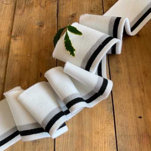 Подвязы трикотажные молочные с чёрной и серой полосками, вискозные