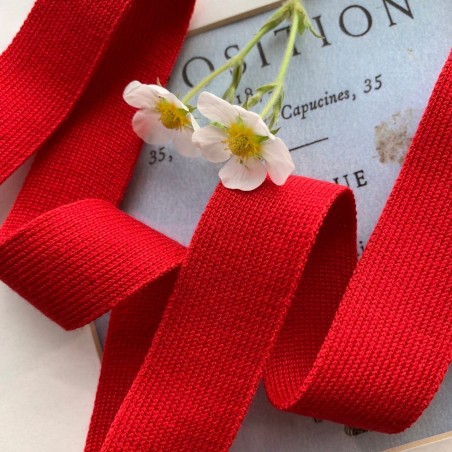 Лампасы трикотажные красные для декорирования одежды