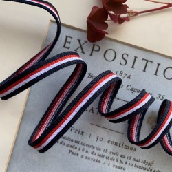 Тонкая трикотажная тесьма в полоску