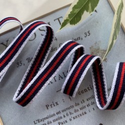 Тонкая трикотажная тесьма в полоску